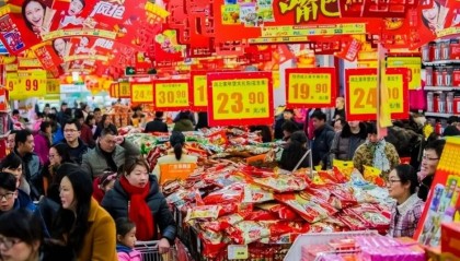 开云下载-春节将近，提前买好这5种年货。超市员工：很可能要“大涨价”！